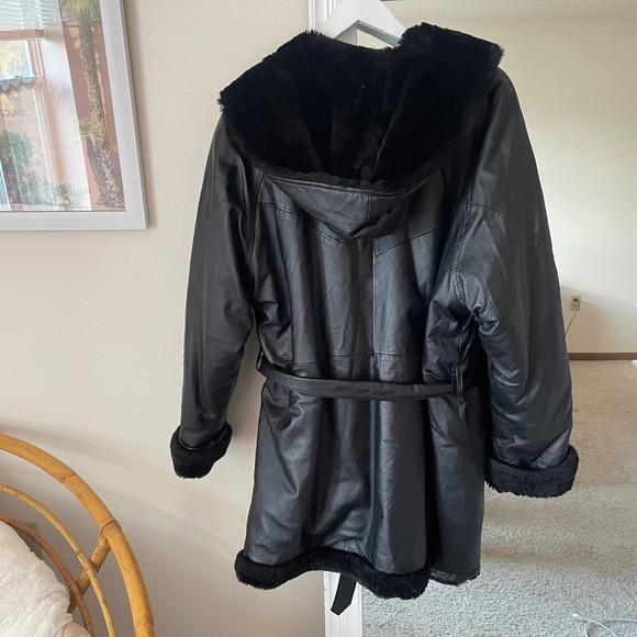 Wilsons Leather Black Belted Jacket - Picture 2 of 5
